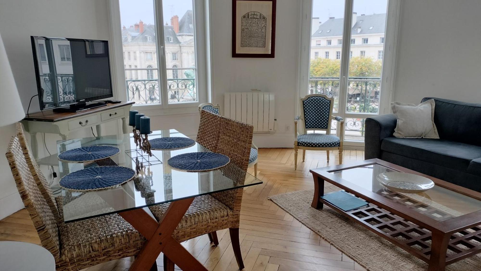 Appartement F3 Au Balcon De La Place Du Martroi 올리언스 외부 사진